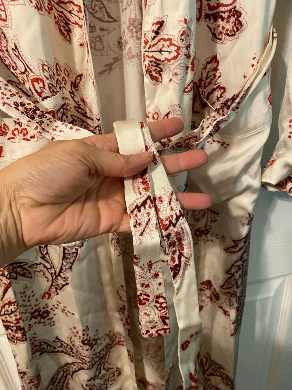 Aritzia Wilfred Pilier Jacket Robe kimono Floral Paisley Silk Luxury Size XS - Picture 9 of 13